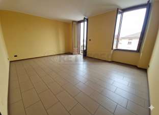 Verkauf Vier zimmer, Cremona