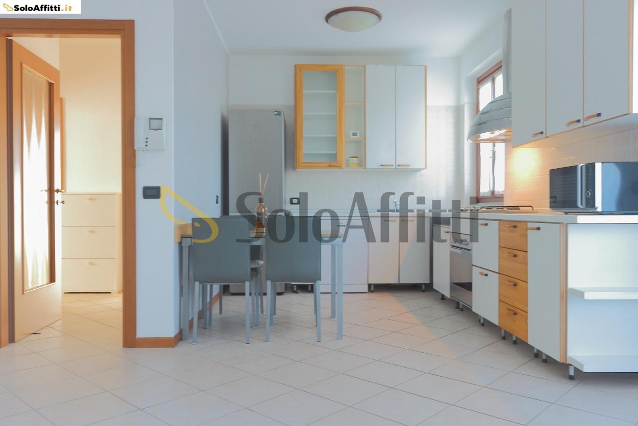 Mieten Trivani, Paderno Dugnano foto