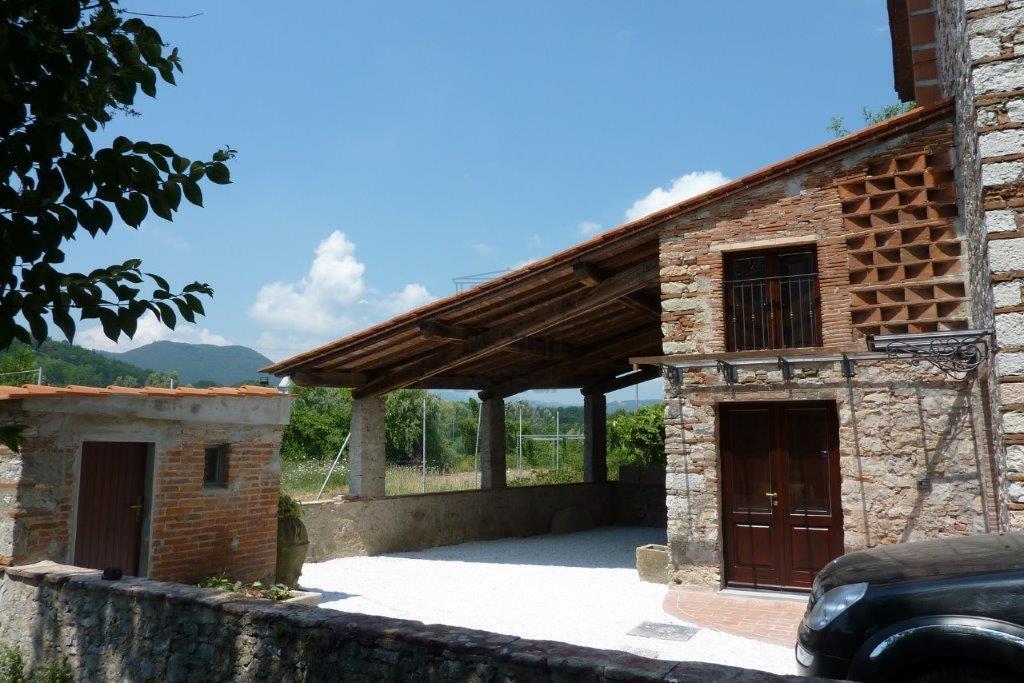 Vendita Esavani, Lucca foto