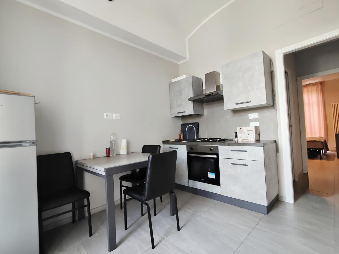 Verkauf Zwei zimmer, Torino foto