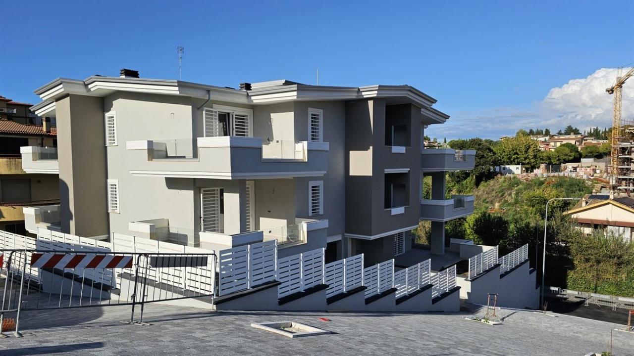 Verkauf Appartamento, Fonte Nuova foto