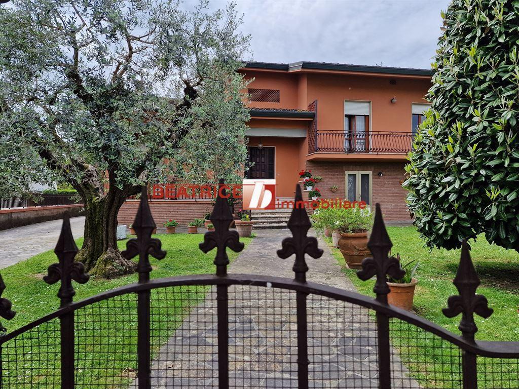 Verkauf Villa, Capannori foto