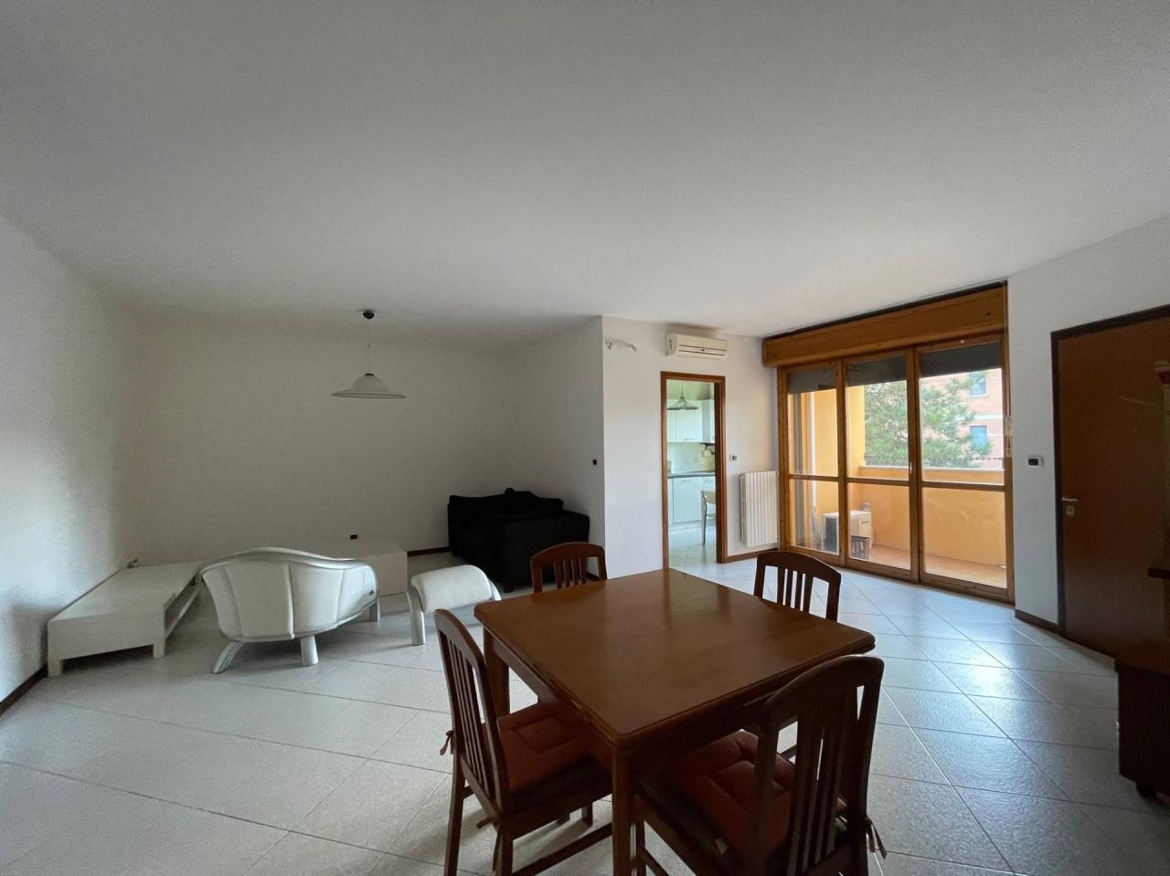 Affitto Appartamento, Ferrara foto