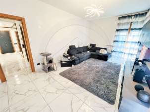 Verkauf vendita, Desio