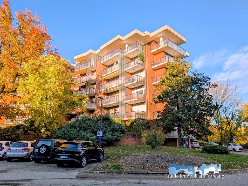 Venta Cuatro habitaciones, Banchette foto