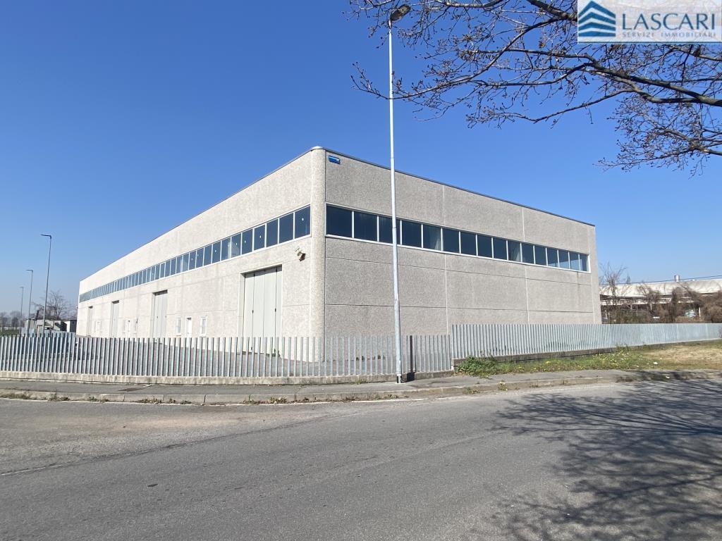 Mieten Capannone, Urgnano foto