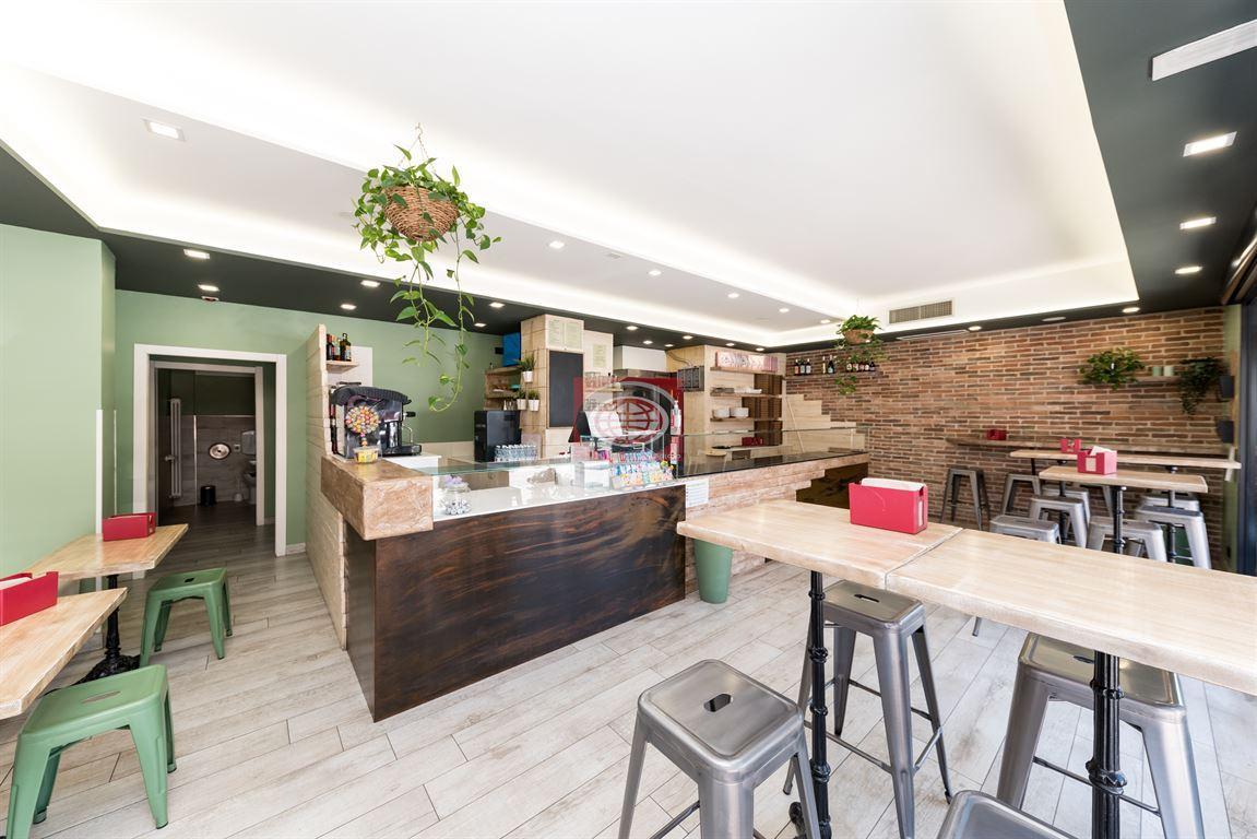 Vendita Pizzeria, Cesena foto