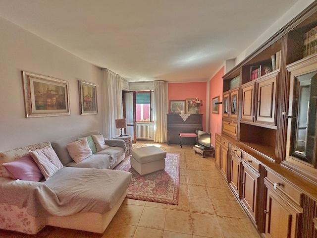 Verkauf Pentavani, Follonica foto