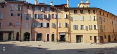 Verkauf Zwei zimmer, Bologna