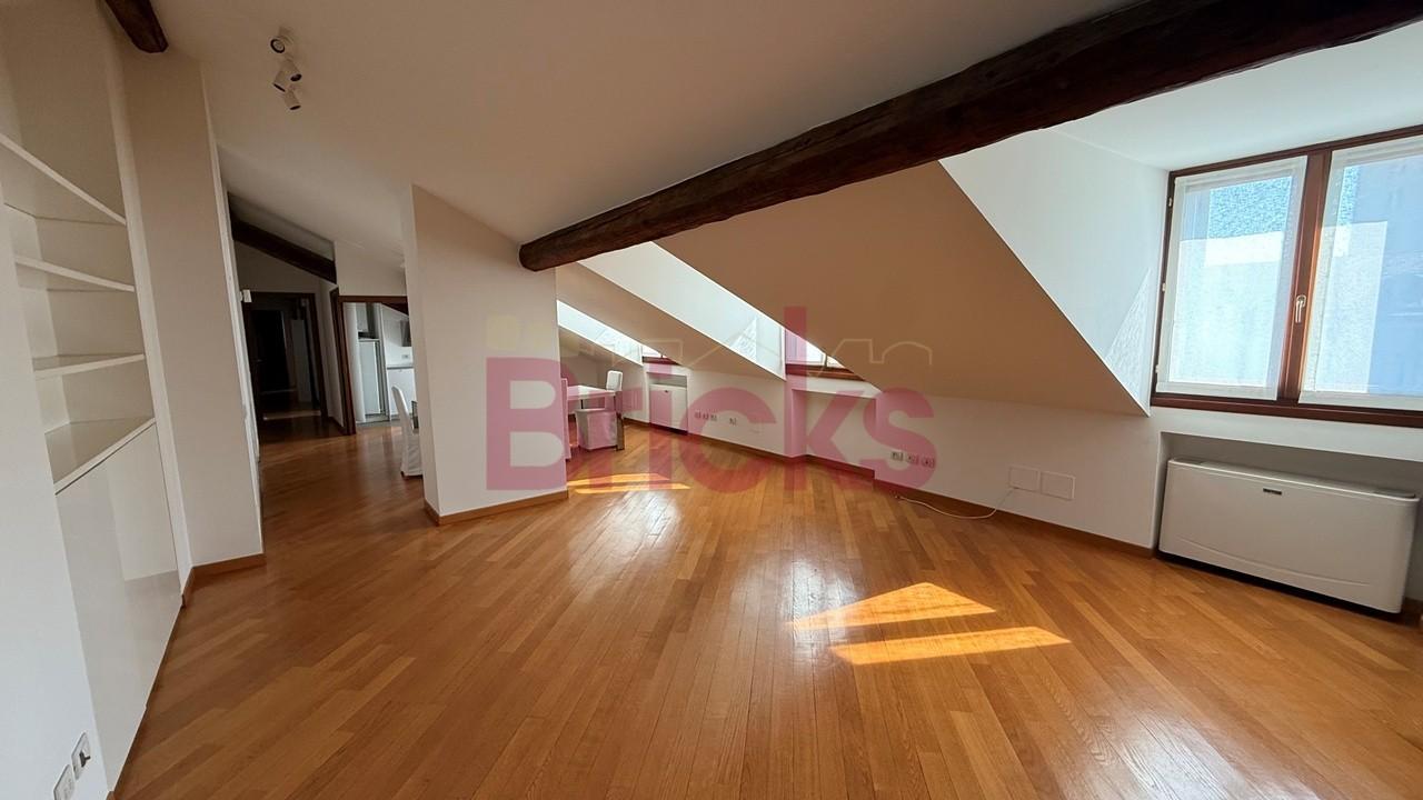 Mieten Appartamento, Milano foto