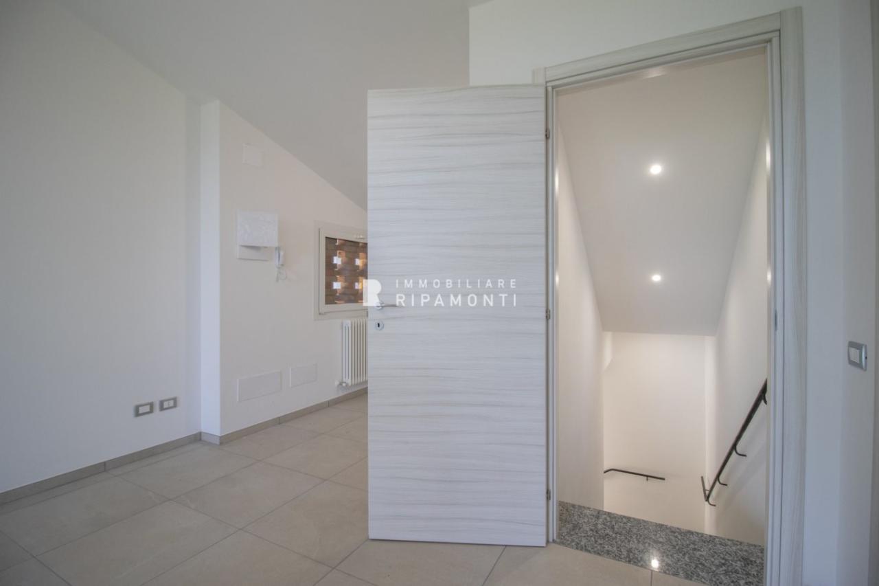 Affitto Trivani, Ello foto