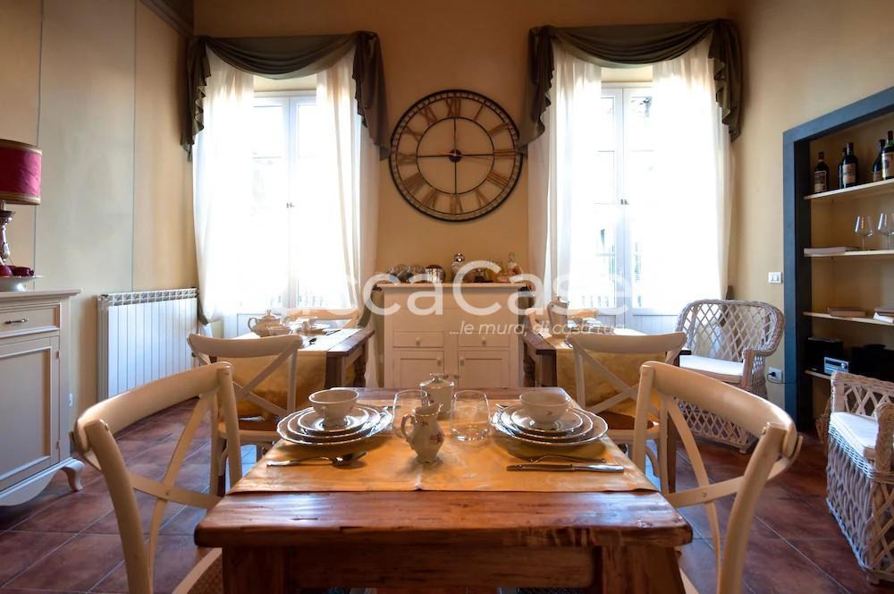 Venta Attività commerciale, Lucca foto