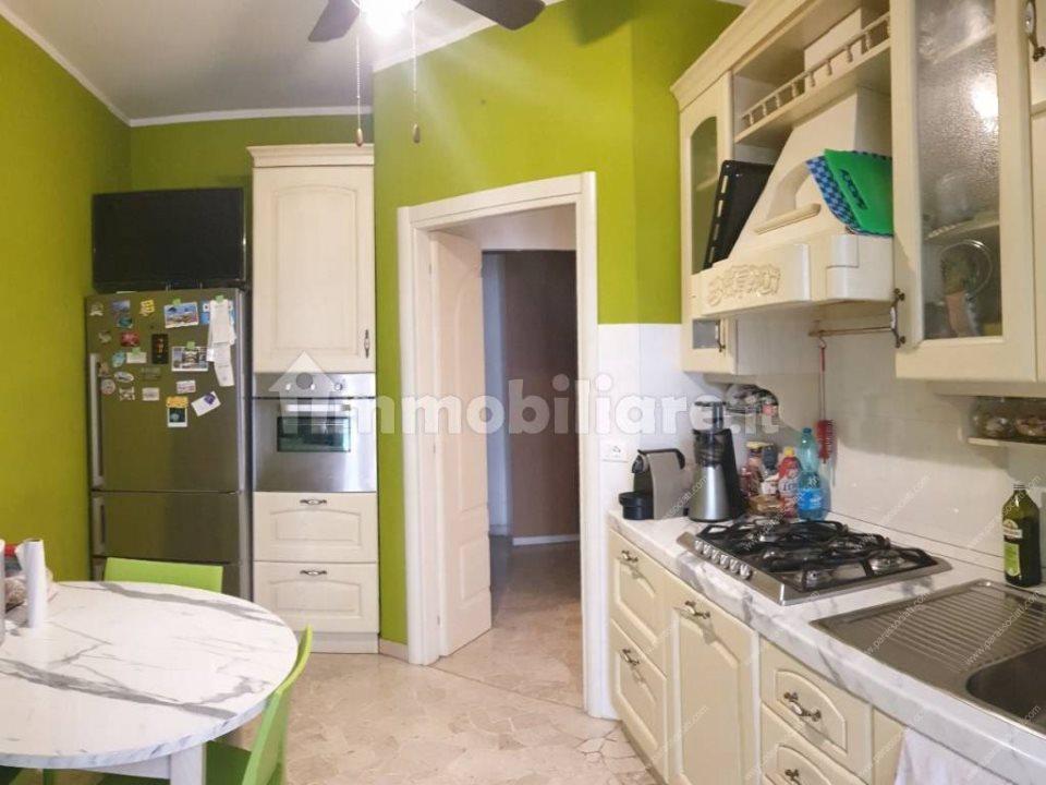 Venta Trivani, Milano foto