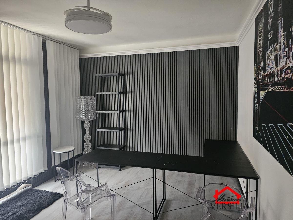 Affitto Monovano, Massa foto