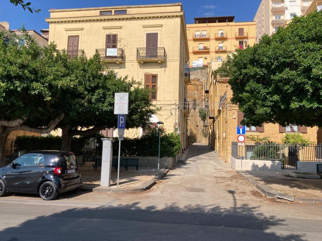 Vendita Magazzino, Agrigento foto