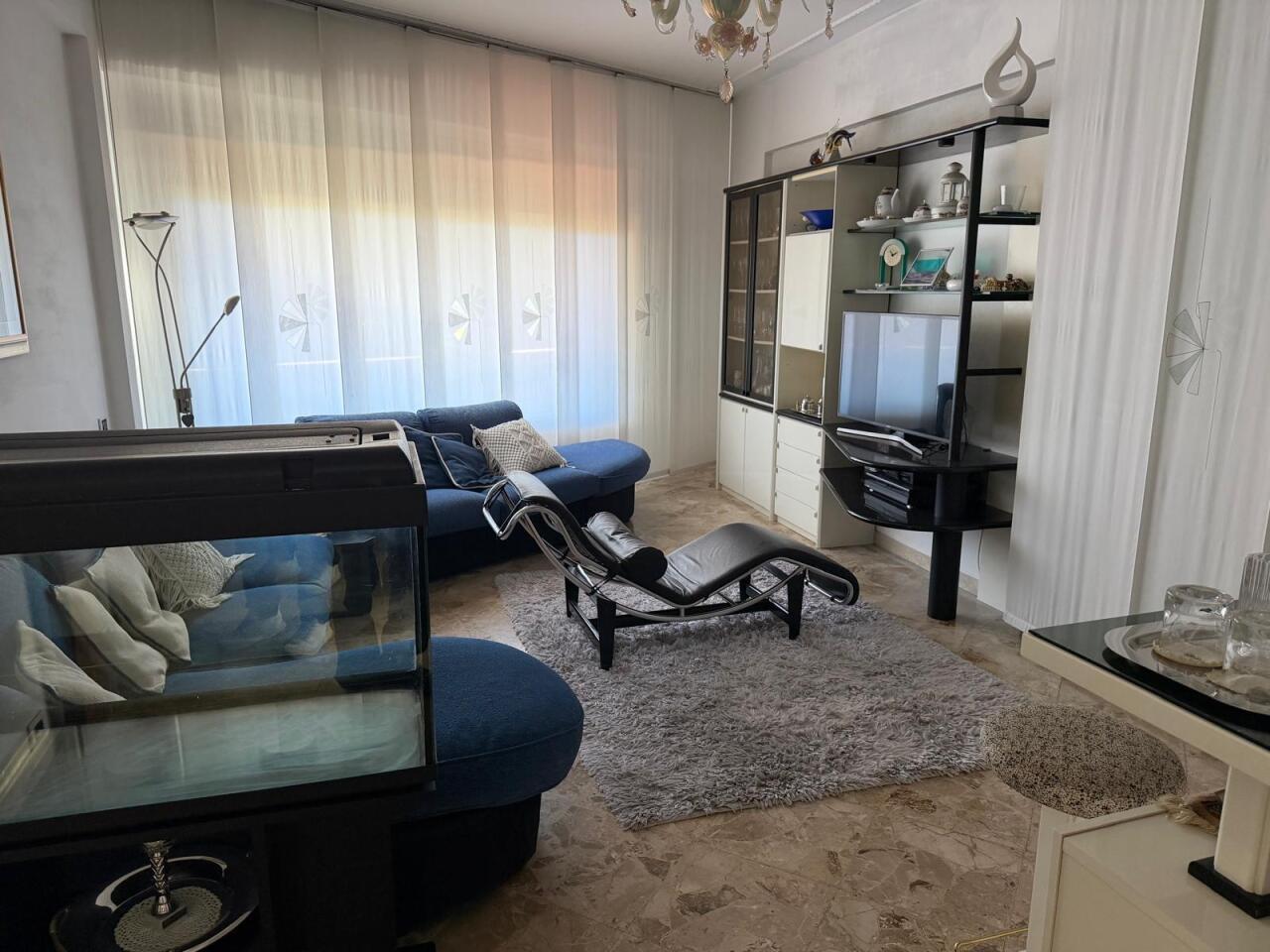 Verkauf Häuser, Carrara foto