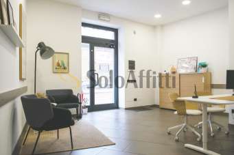 Affitto 2 vetrine, Mariano Comense