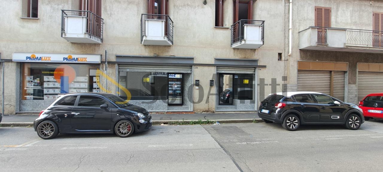 Affitto 1 vetrina, Cesano Maderno foto