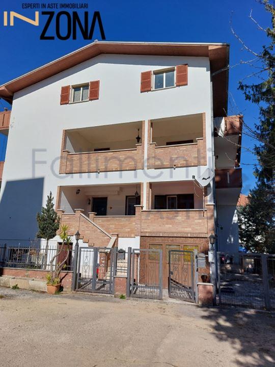 Verkauf Vier zimmer, Civitella del Tronto foto