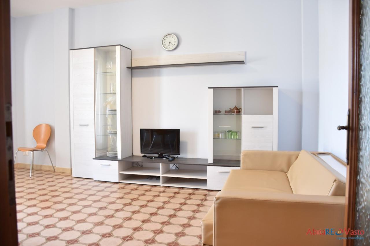 Renta Trivani, Vasto foto