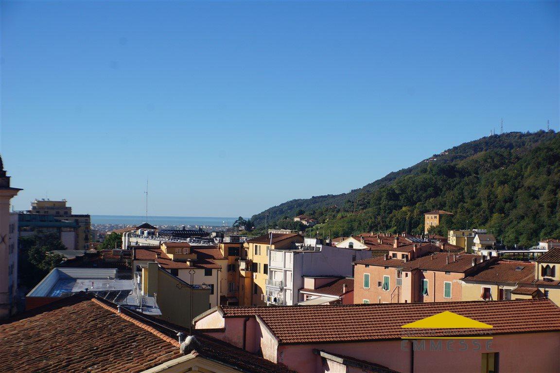 Verkauf Pentavani, Carrara foto