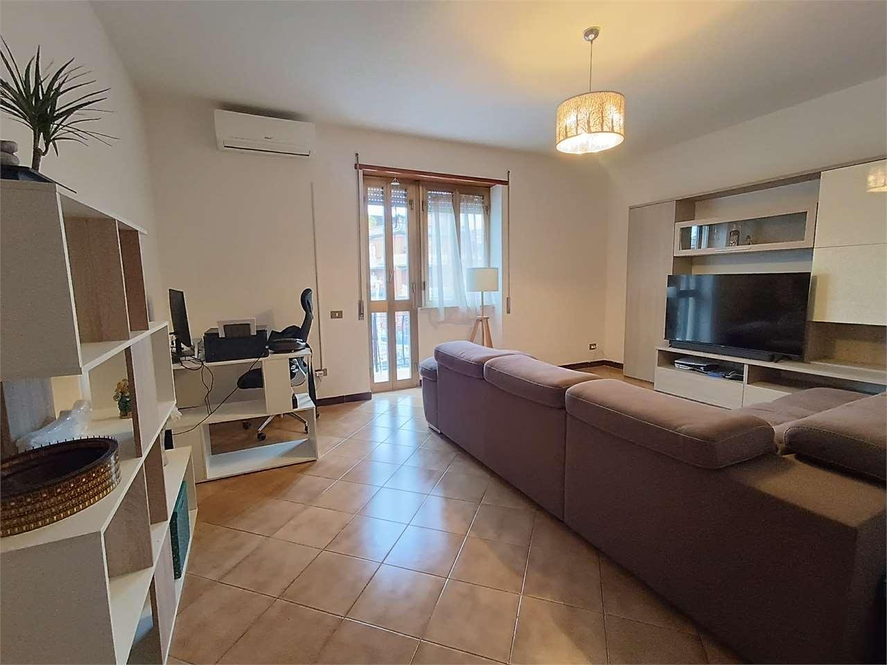 Mieten affitto, Roma foto