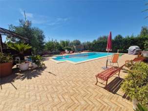 Verkauf vendita, Trani