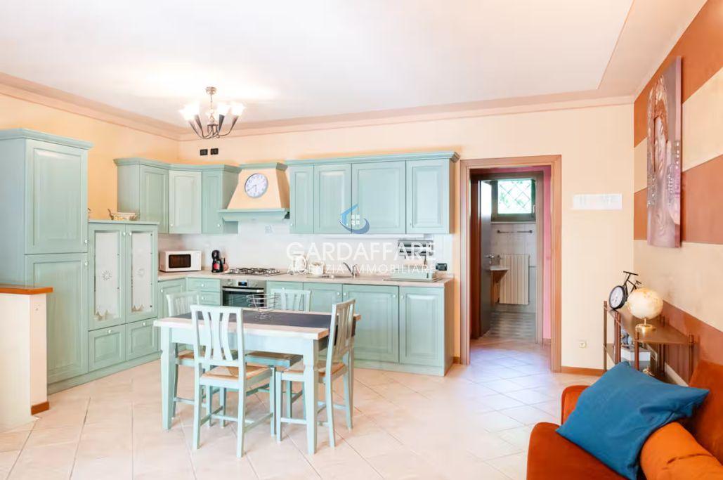 Venta Appartamento, Desenzano del Garda foto