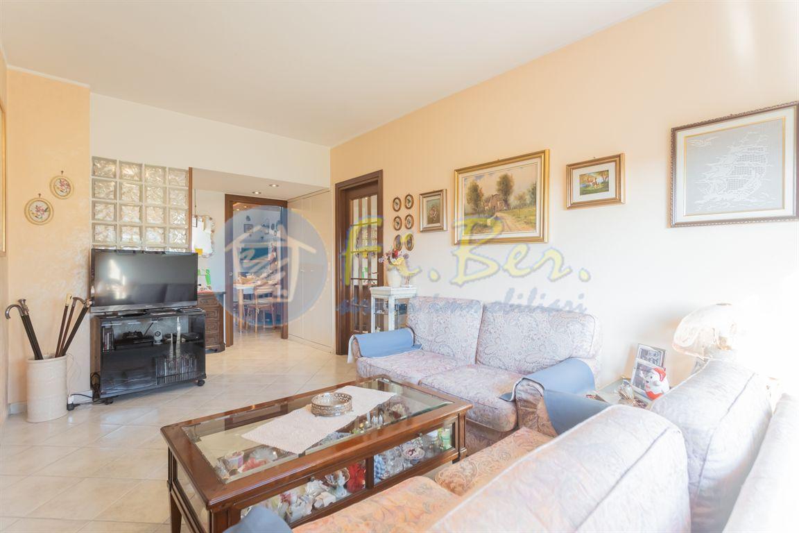 Vendita Appartamento, Pioltello foto