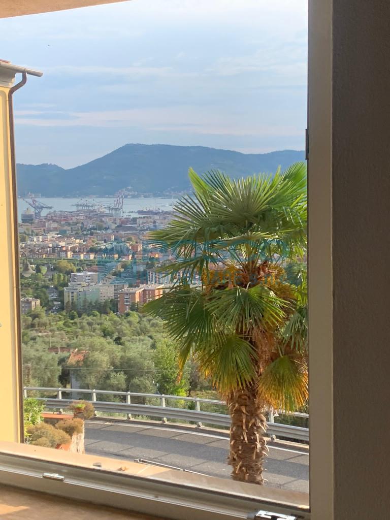 Vendita Appartamento, Vezzano Ligure foto