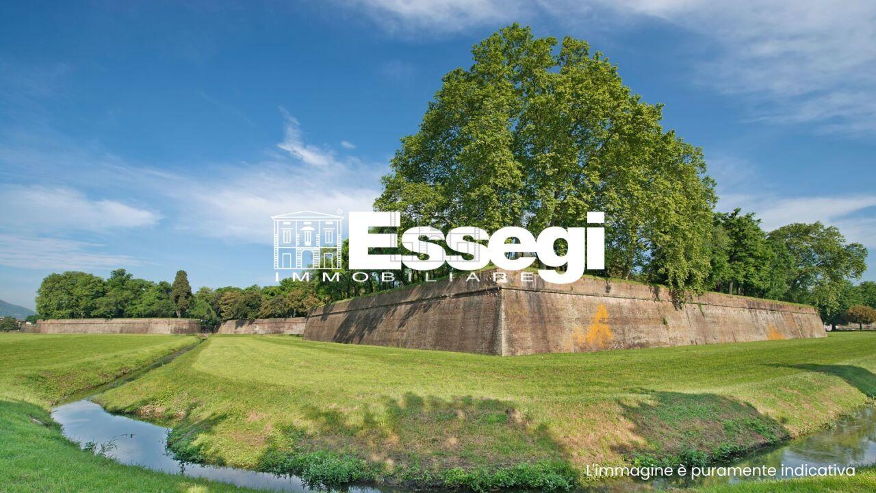 Venta Dos habitaciones, Lucca foto