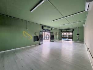 Mieten 2 vetrine, Catanzaro