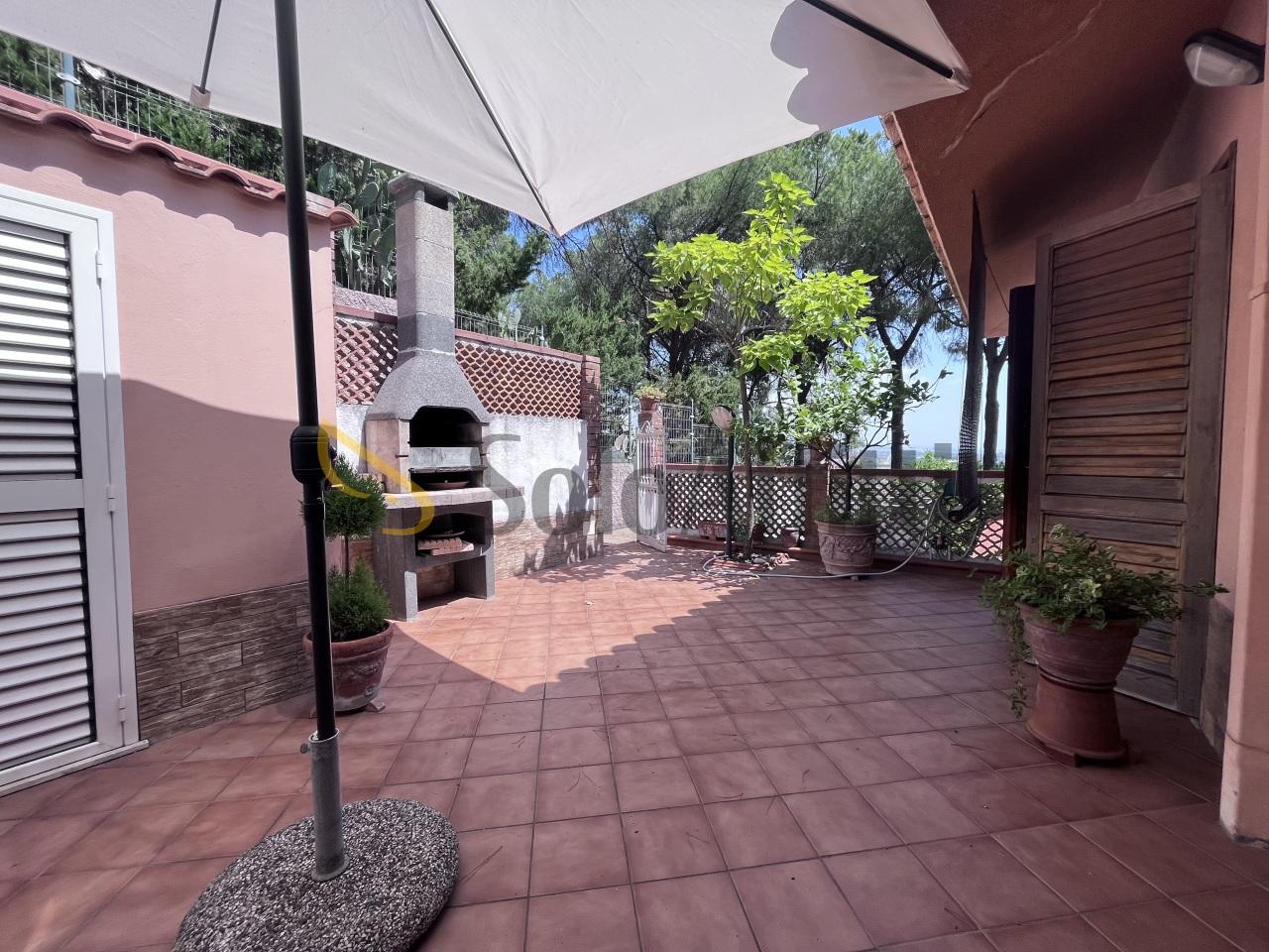 Mieten Trivani, Staletti foto