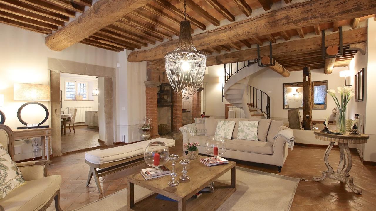 Vendita Case, Lucca foto