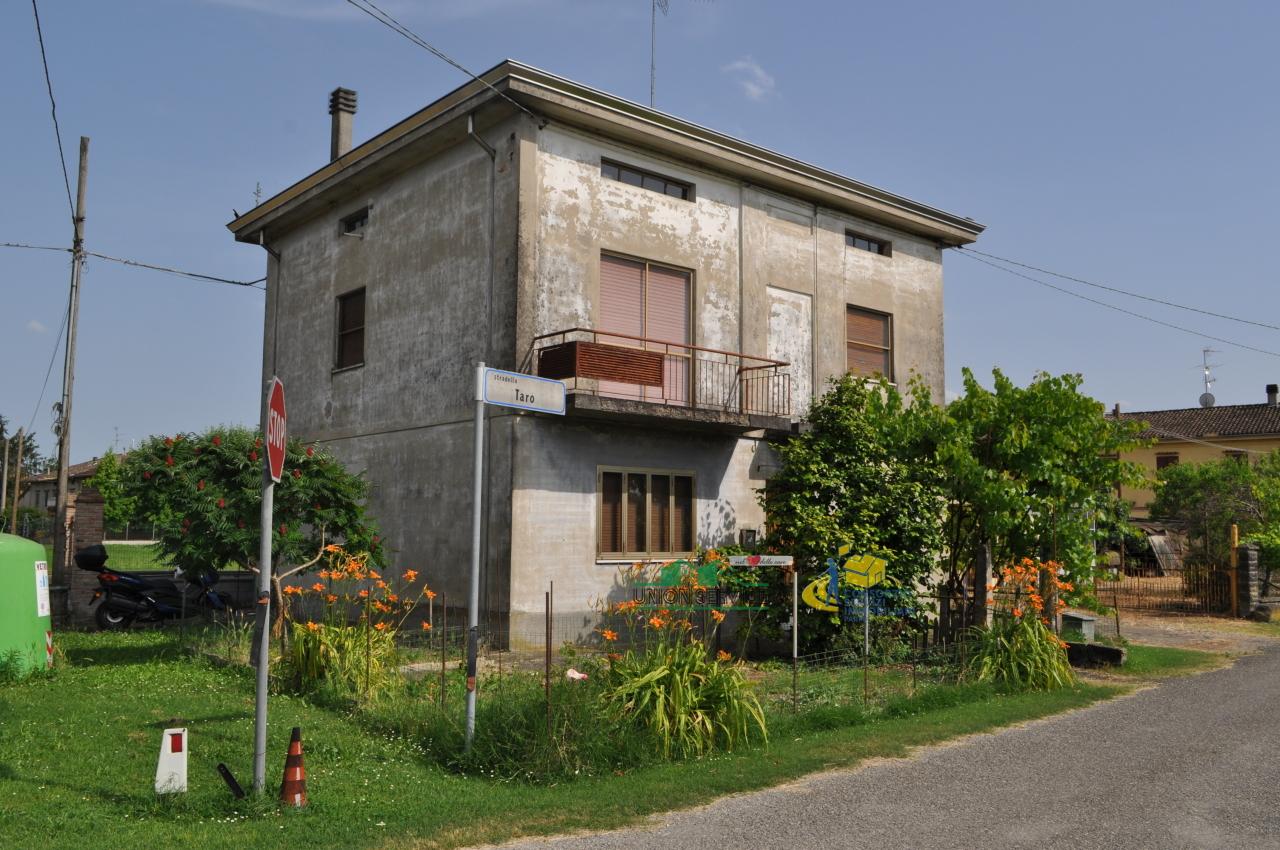 Vendita Case, Roccabianca foto