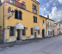 Verkauf Trivani, Longare Verkauf Trivani, Longare