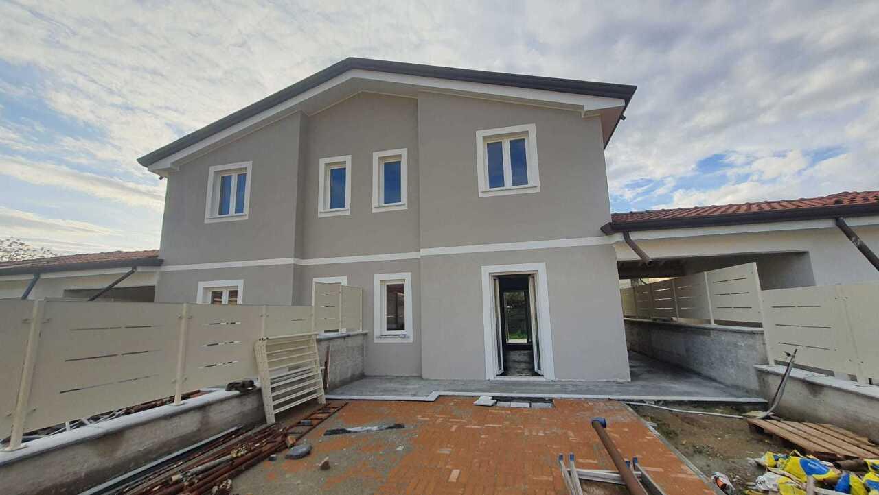 Venta Cuatro habitaciones, Luni foto