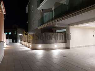 Mieten Trivani, Roma