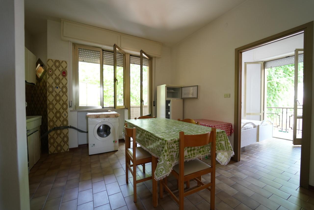 Vendita Trivani, Cattolica foto