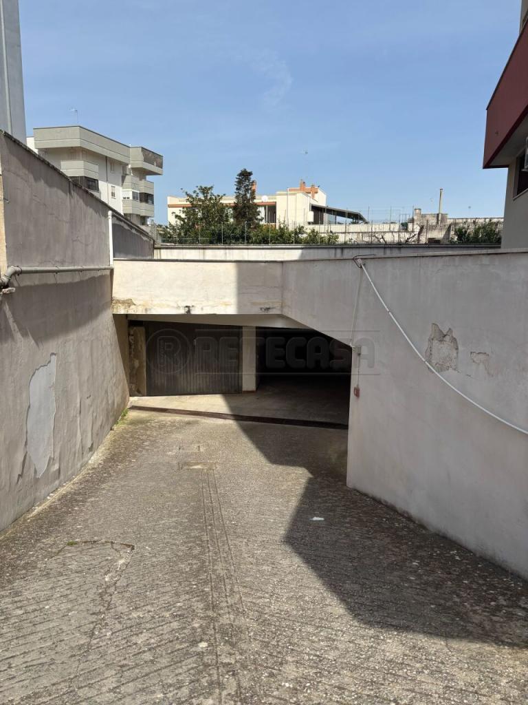 Vendita Monovano, Maglie foto