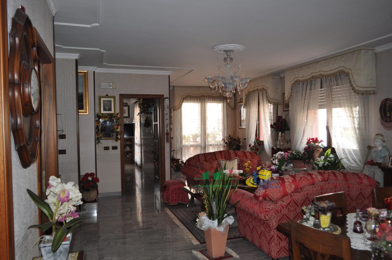 Verkauf Multivani, Collecchio foto