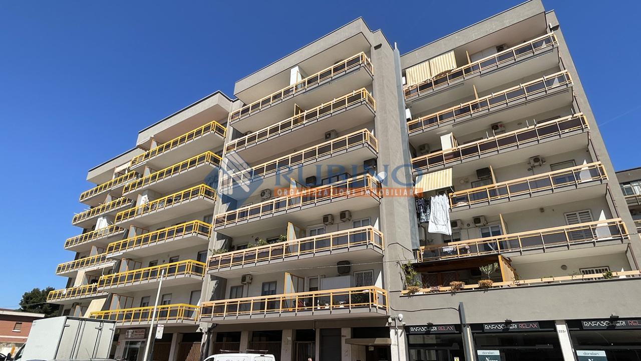 Venta Cuatro habitaciones, Bari foto