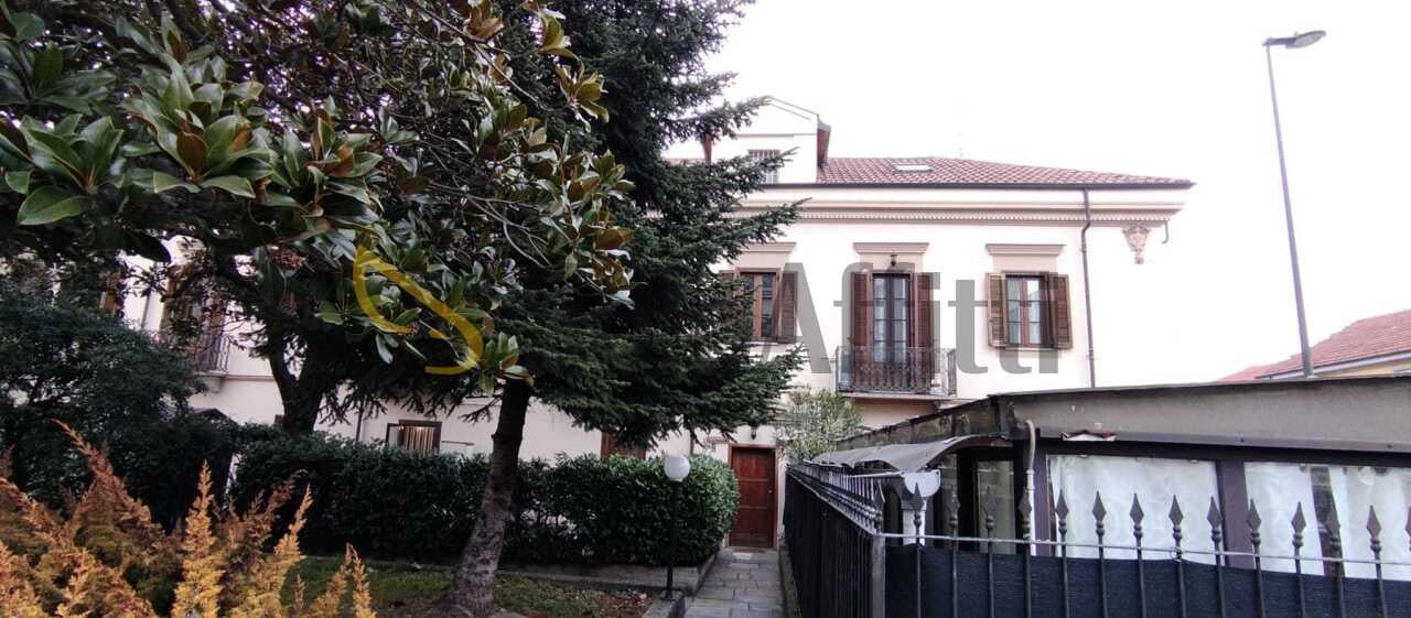 Renta Dos habitaciones, Nichelino foto