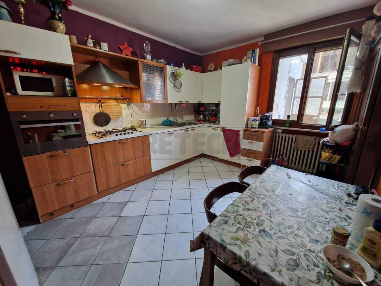 Venta Trivani, Ostiano foto