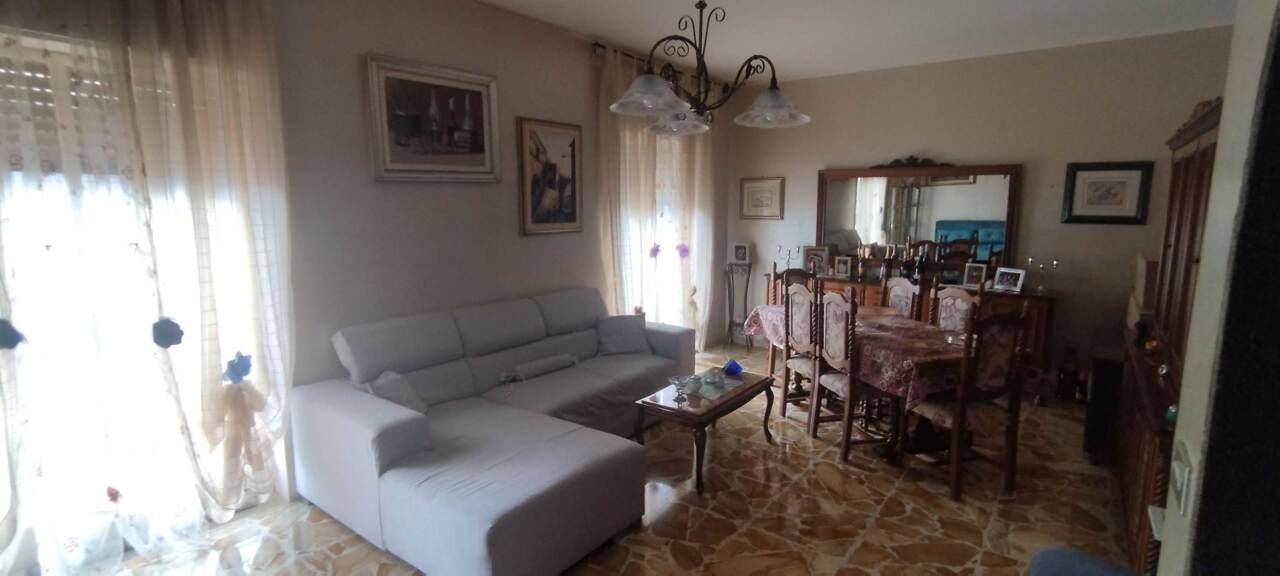 Verkauf Pentavani, Siracusa foto