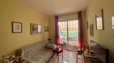 Verkauf vendita, Luni Verkauf vendita, Luni