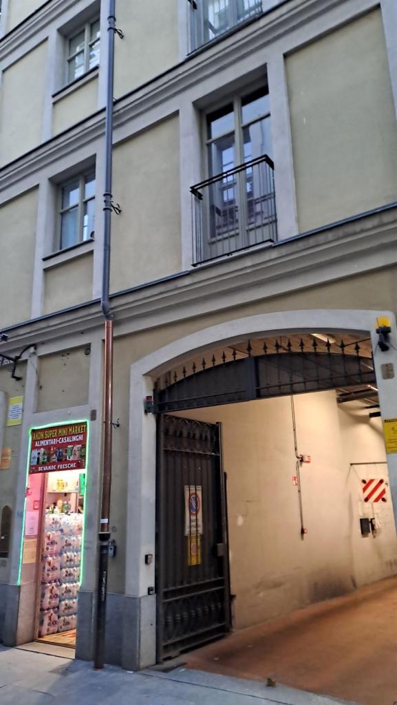 Venta Box, Torino foto