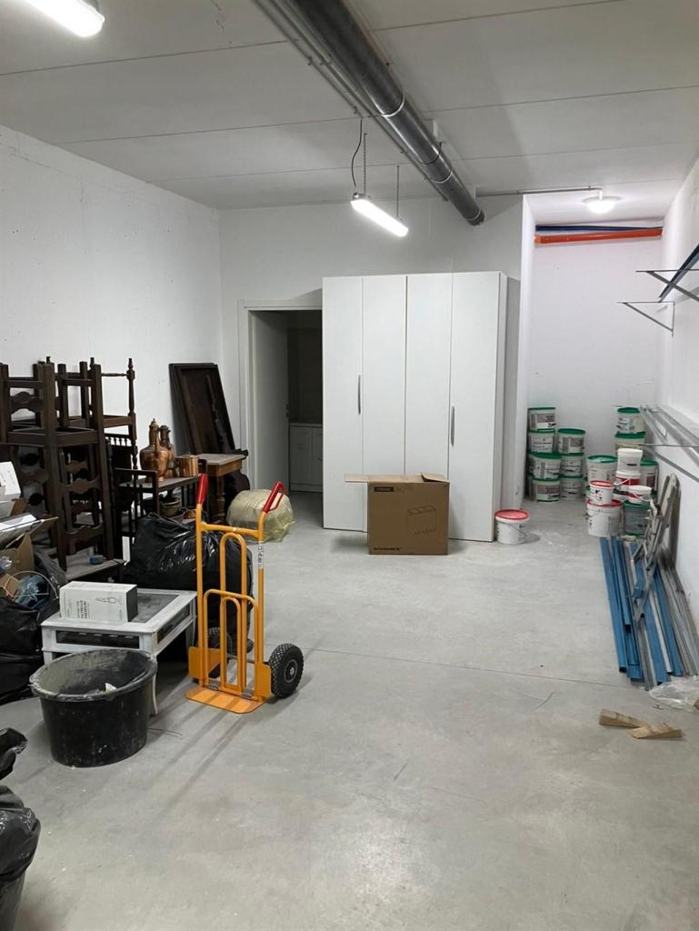 Vendita Magazzino, Trento foto