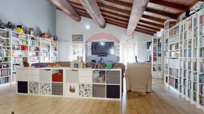 Verkauf Esavani, Gallicano Verkauf Esavani, Gallicano