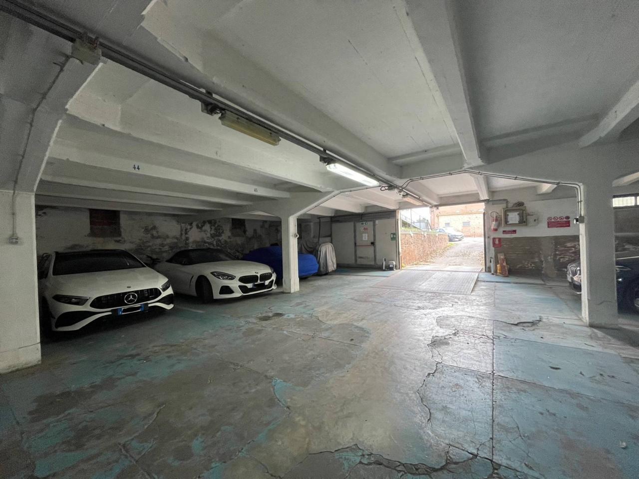 Verkauf Box, Ferrara foto